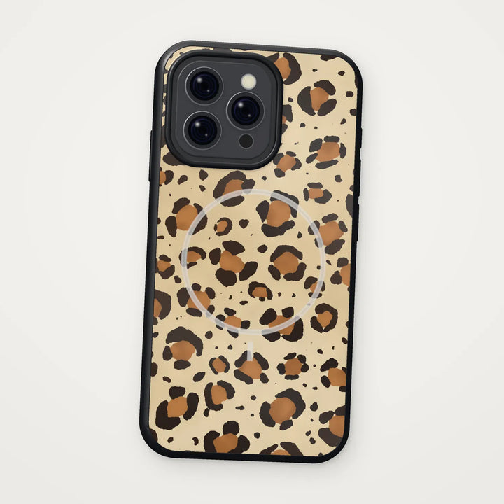 Vanilla leopard MagSafe iPhone case with black edge – Dealer de Coque